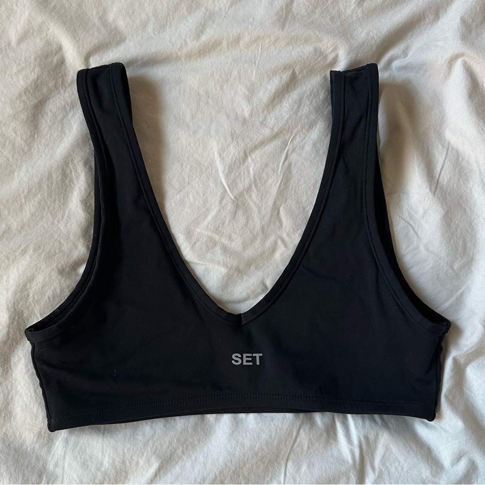 SET Active Sportbody Dip Bra in black - Size Small